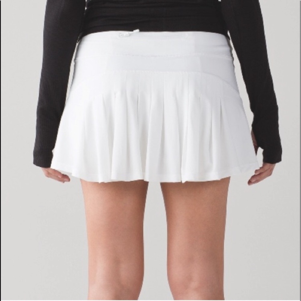 Lululemon white circuit breaker shirt II